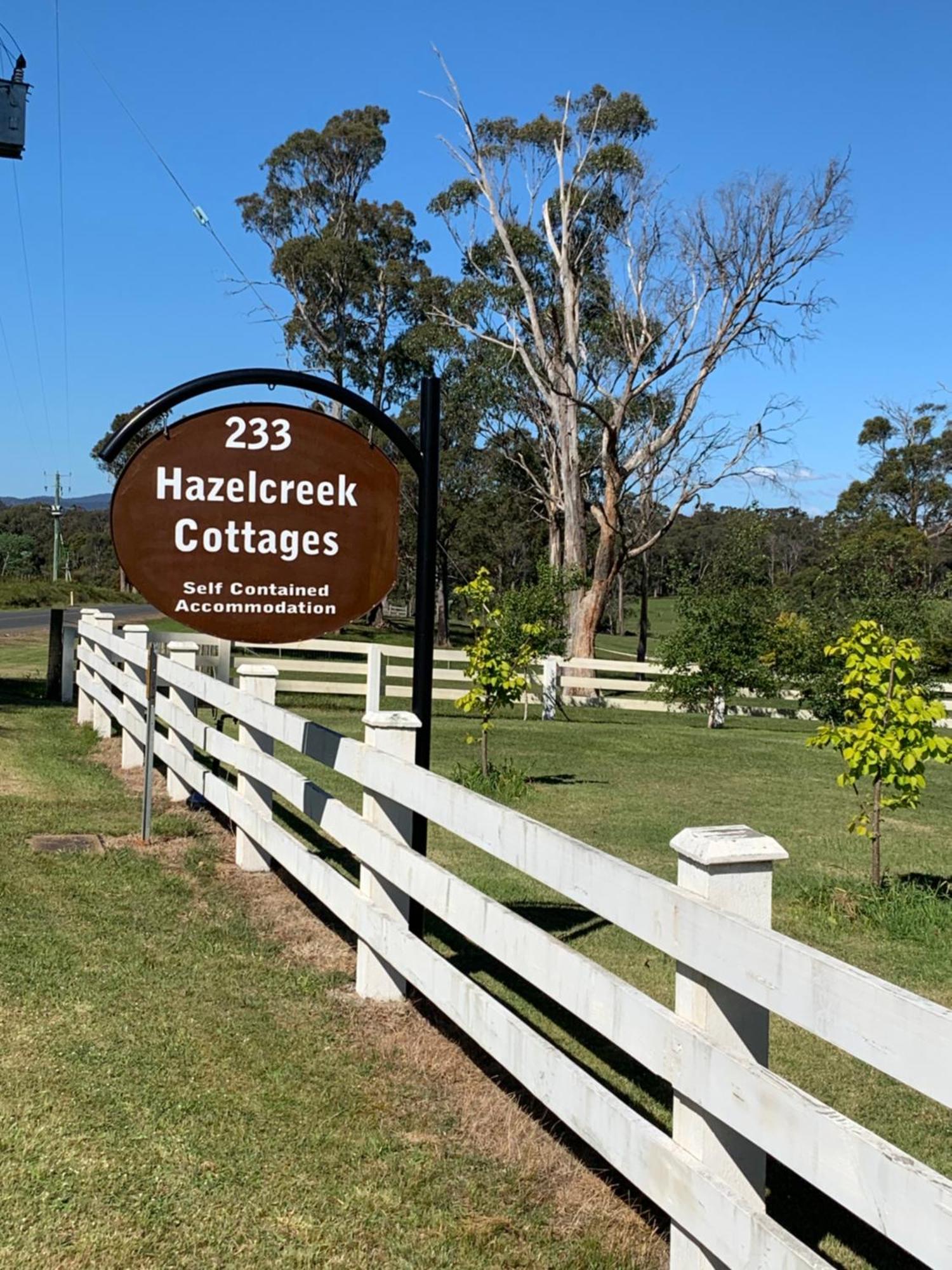 Hazelcreek Cottages Exeter Bagian luar foto